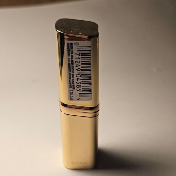 L'Oréal Paris Colour Rush lipstick in shade 620 MICA- a beautiful wine shade NEW - Picture 7 of 8